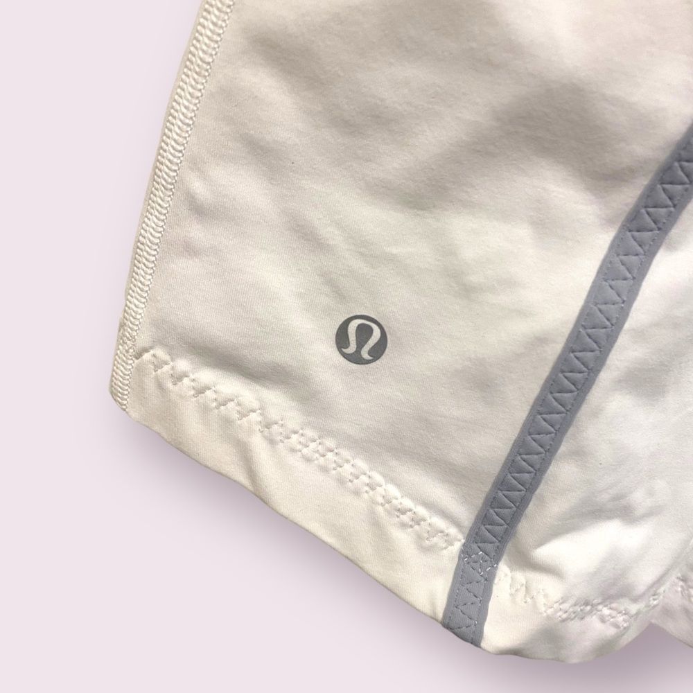 LULULEMON Pedal Pace Women's Tank Top White/Silver Fox size 4 EUC - Picture 10 of 10